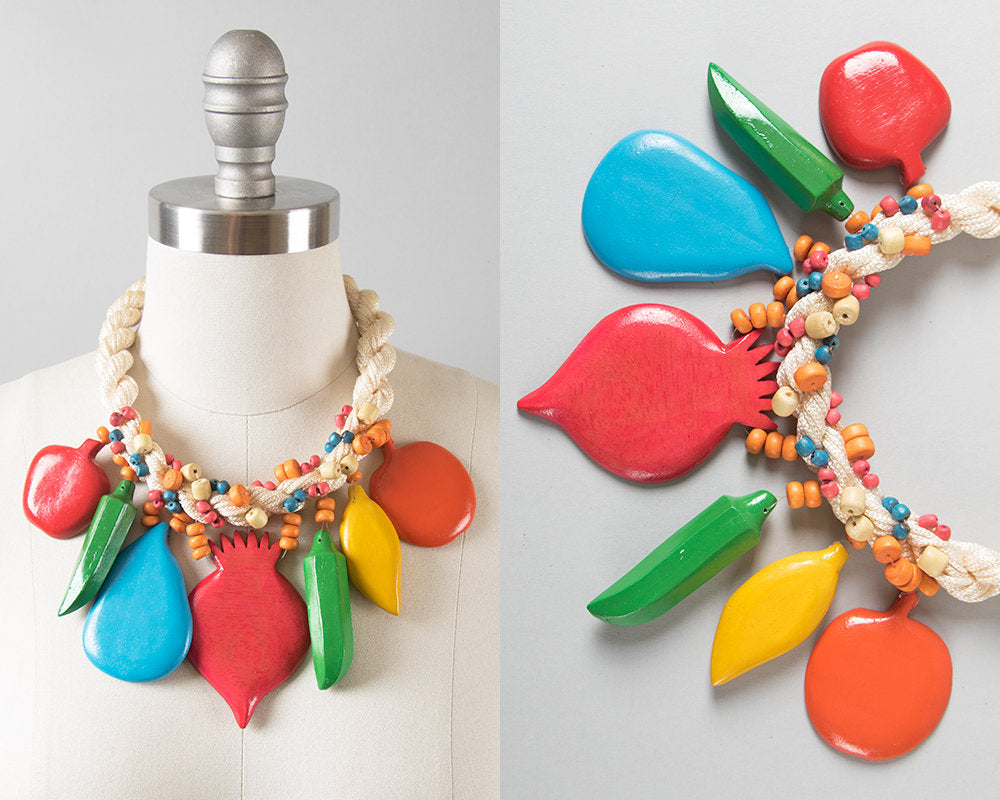 Vintage 1980s Necklace | 80s Wood Fruit Vegetables Chunky Beaded Statement Necklace