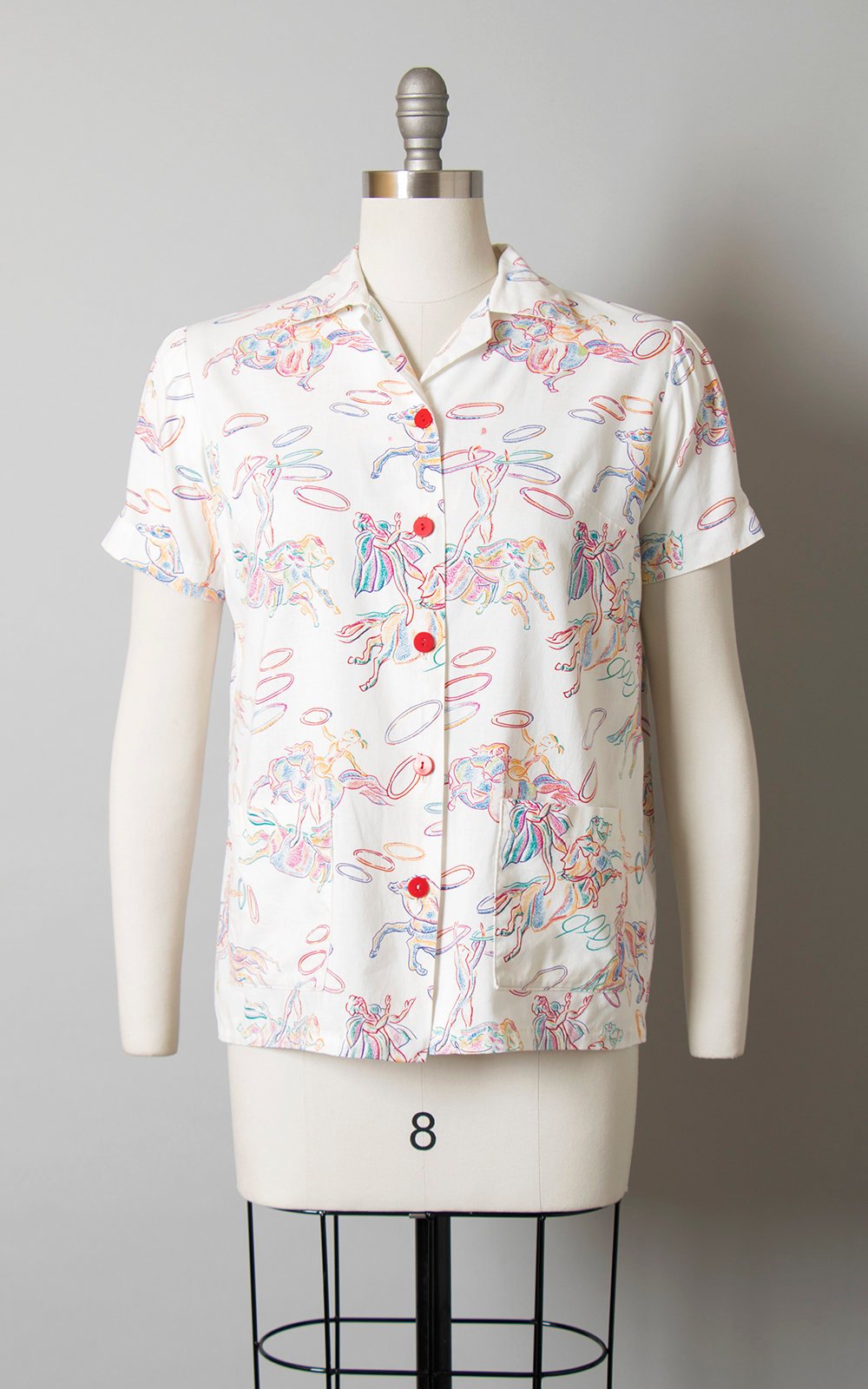 Vintage 1950s Style Blouse | Novelty Print Cotton Circus Horses White Button Up Pajama Top (medium/large)