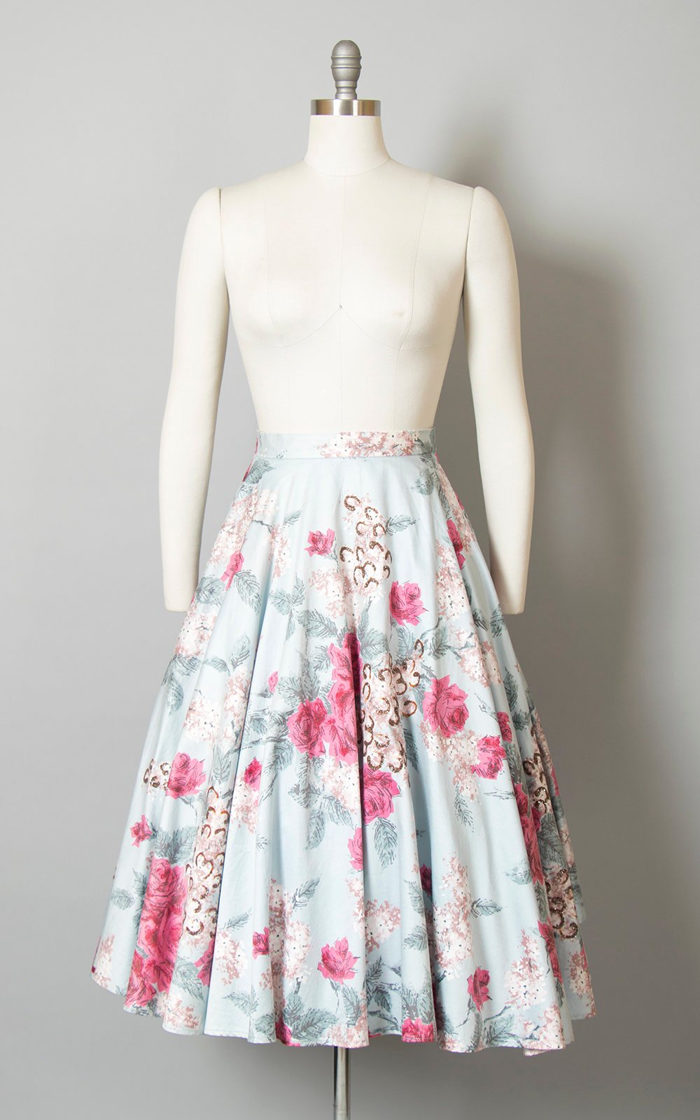 Vintage 1950s Circle Skirt | 50s Rose Floral Print Cotton Glitter Pink Blue Swing Skirt w/ Petticoat (medium)