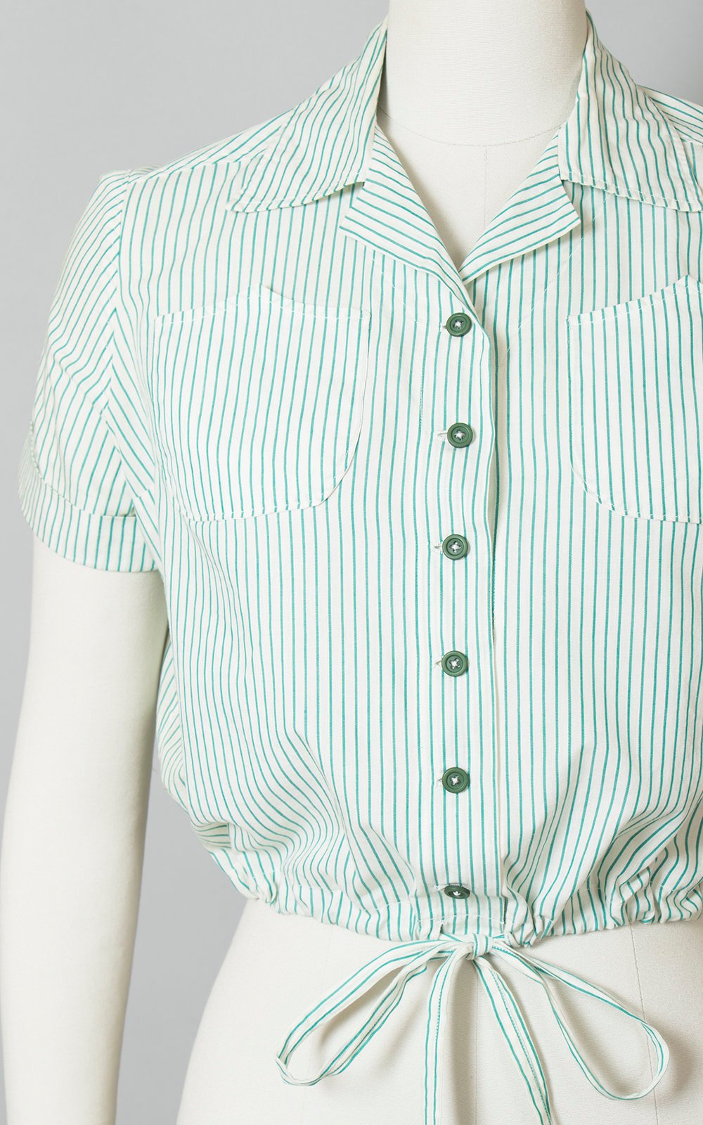 1950s 1960s Green Pinstriped Cropped Drawstring Blouse | medium