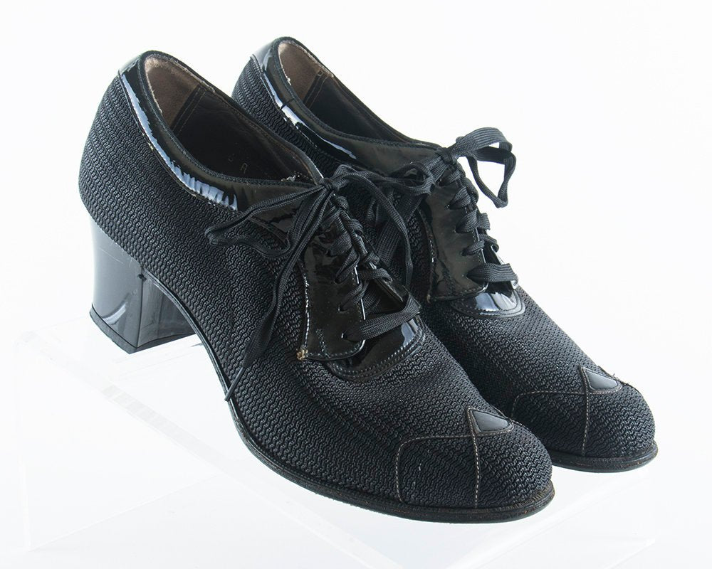 Vintage 1940s Shoes | 40s Black Sheer Mesh Patent Leather Lace Up Oxford Heels (US 6)