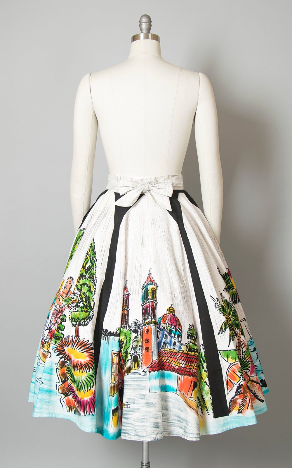 Vintage 1950s Circle Skirt | 50s Mexican Novelty Print Cotton Hand Painted Scenic Panel Souvenir Skirt (medium)