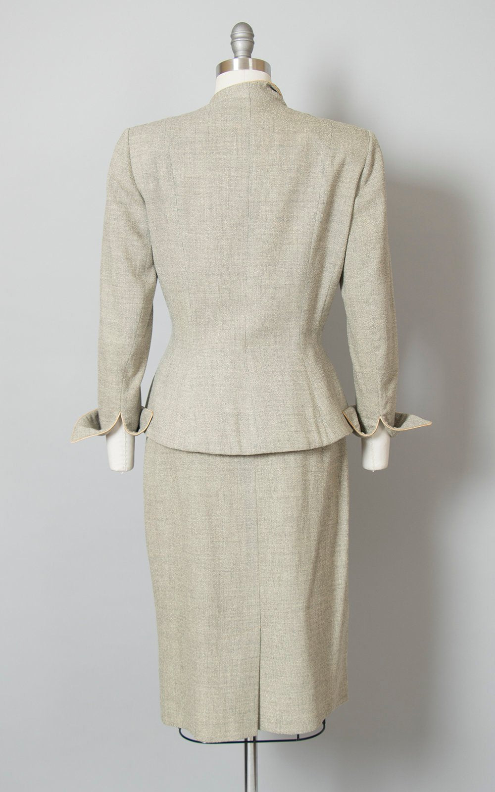 Vintage 1950s Suit | 50s LILLI ANN Grey Flecked Nubby Wool Asymmetrical Tailored 2 Piece Blazer Skirt Suit (small/medium)