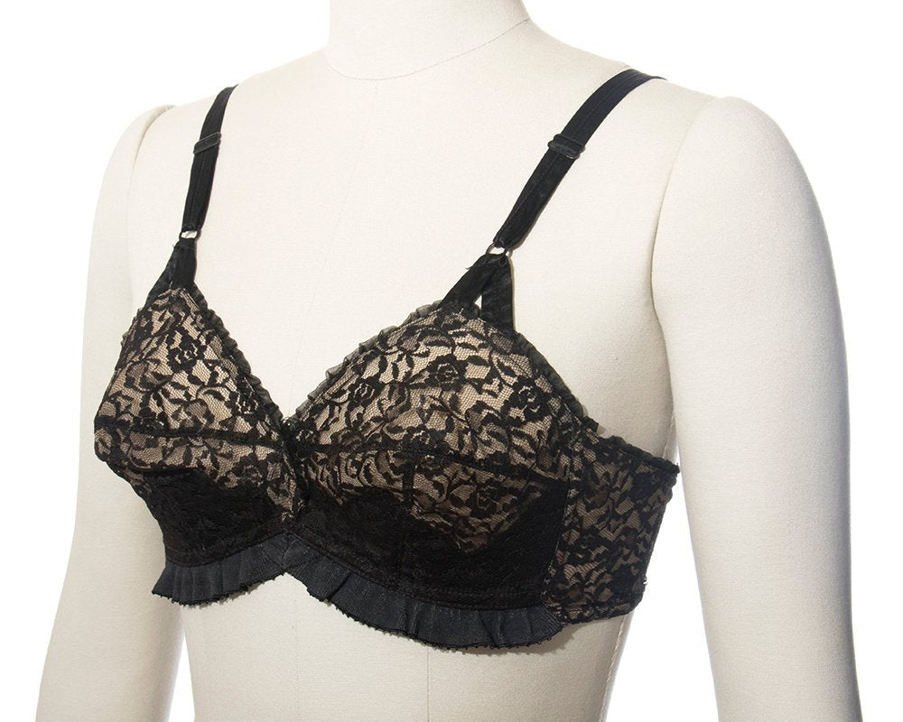 Vintage 1950s Bullet Bra | 50s Sheer Black Lace Full Coverage Bra Without Underwire (32C)