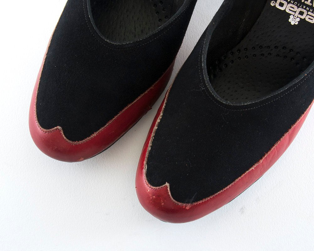 Vintage 1940s Shoes | 40s Spectator Heels Black Suede Red Leather Pumps (size US 8)