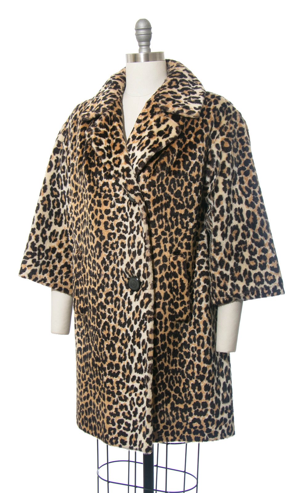 Vintage 1960s Coat | 60s Leopard Print Faux Fur Plush Animal Print Winter Swing Coat (medium/large)