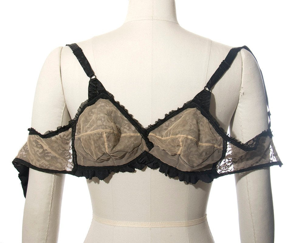 Vintage 1950s Bullet Bra | 50s Sheer Black Lace Full Coverage Bra Without Underwire (32C)