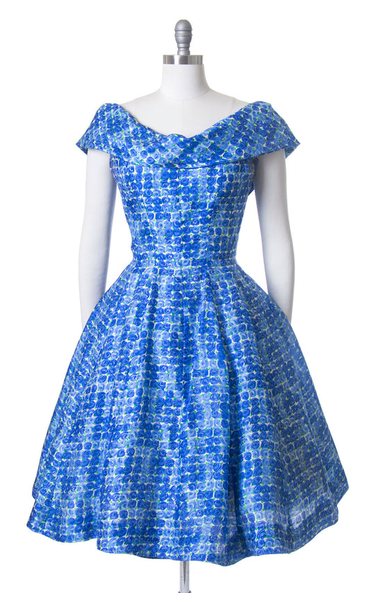 Vintage 1950s Dress | 50s GIGI YOUNG Silk Blue Rose Floral Print Full Skirt Party Dress with Petticoat (medium)