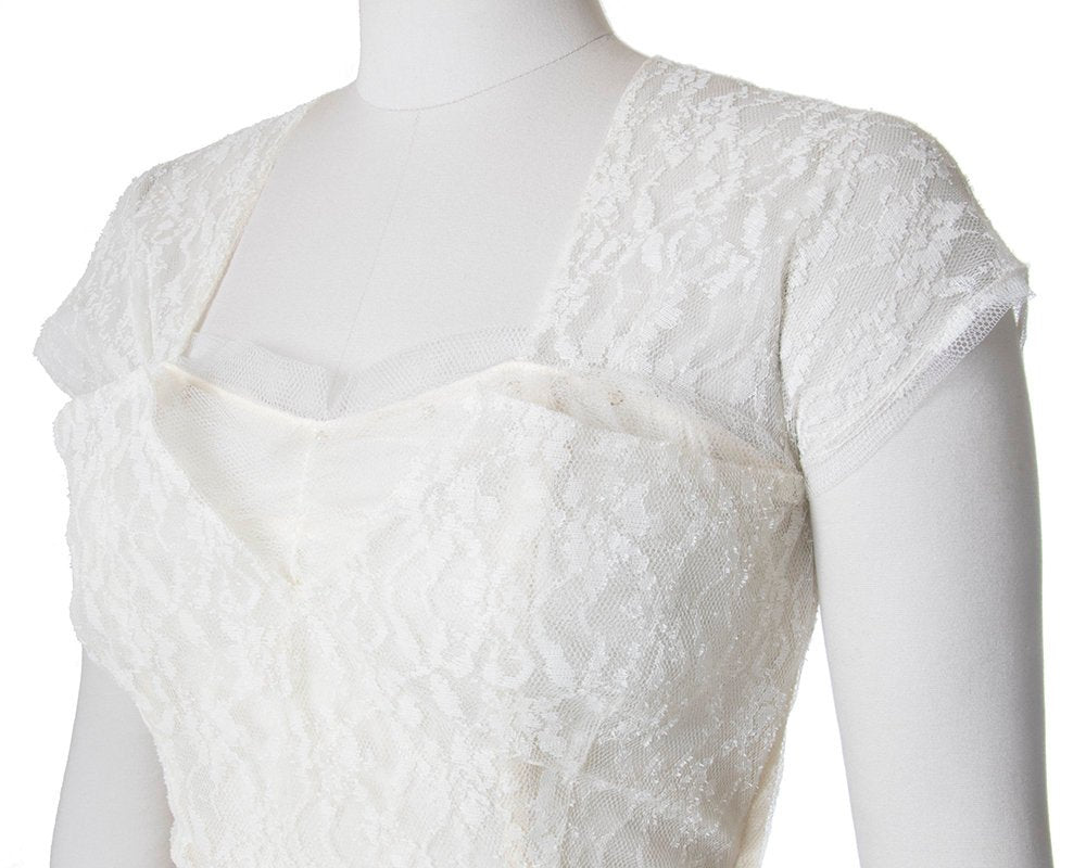 Vintage 1950s Wedding Dress | 50s Cream Lace & Tulle Bridal Gown Sweetheart Neckline Cap Sleeve Full Length Dress (medium)