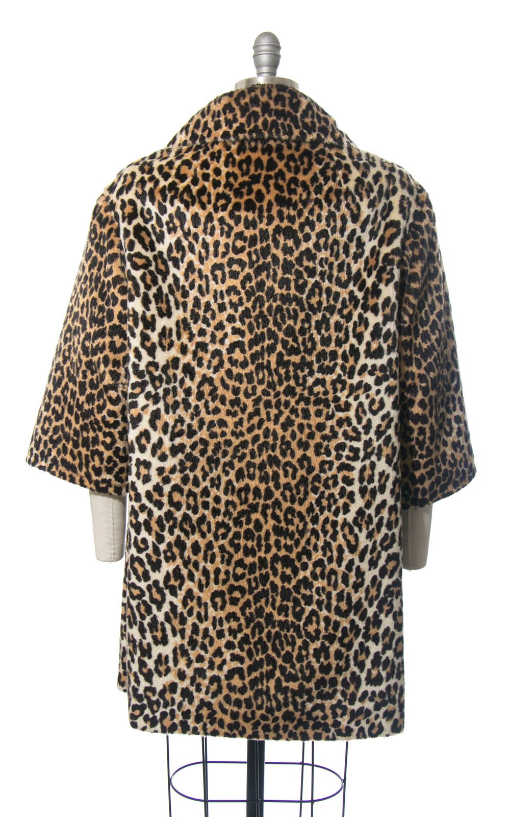 Vintage 1960s Coat | 60s Leopard Print Faux Fur Plush Animal Print Winter Swing Coat (medium/large)