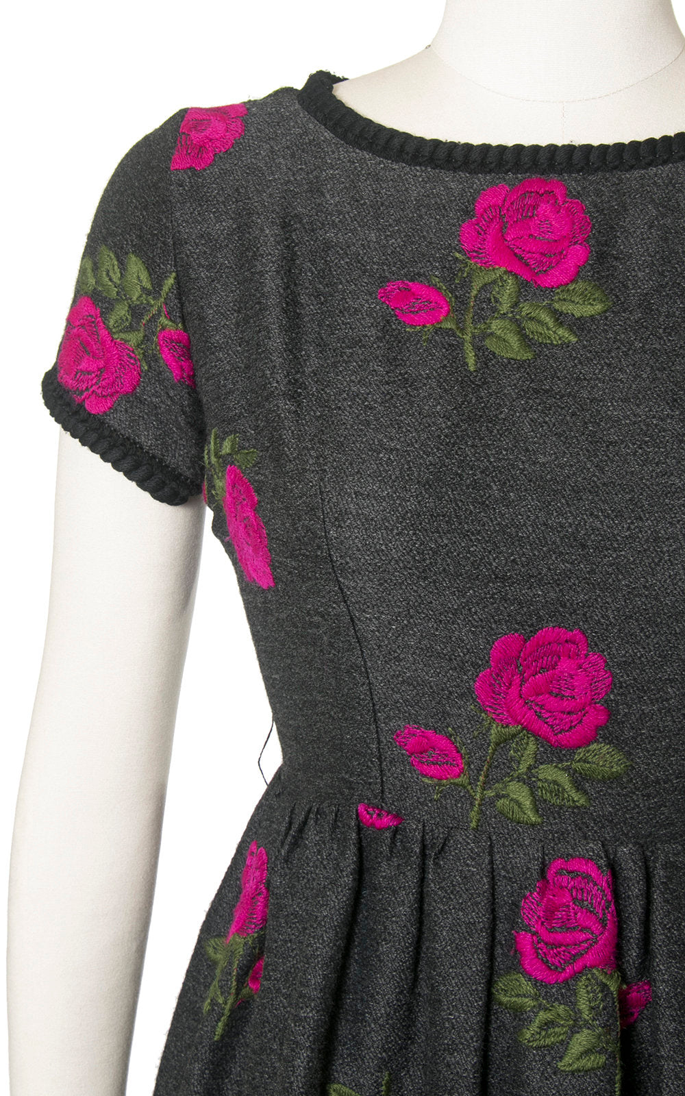 Vintage 1950s Dress | 50s Rose Floral Embroidered Wool Grey Gray Full Skirt Day Dress (medium)