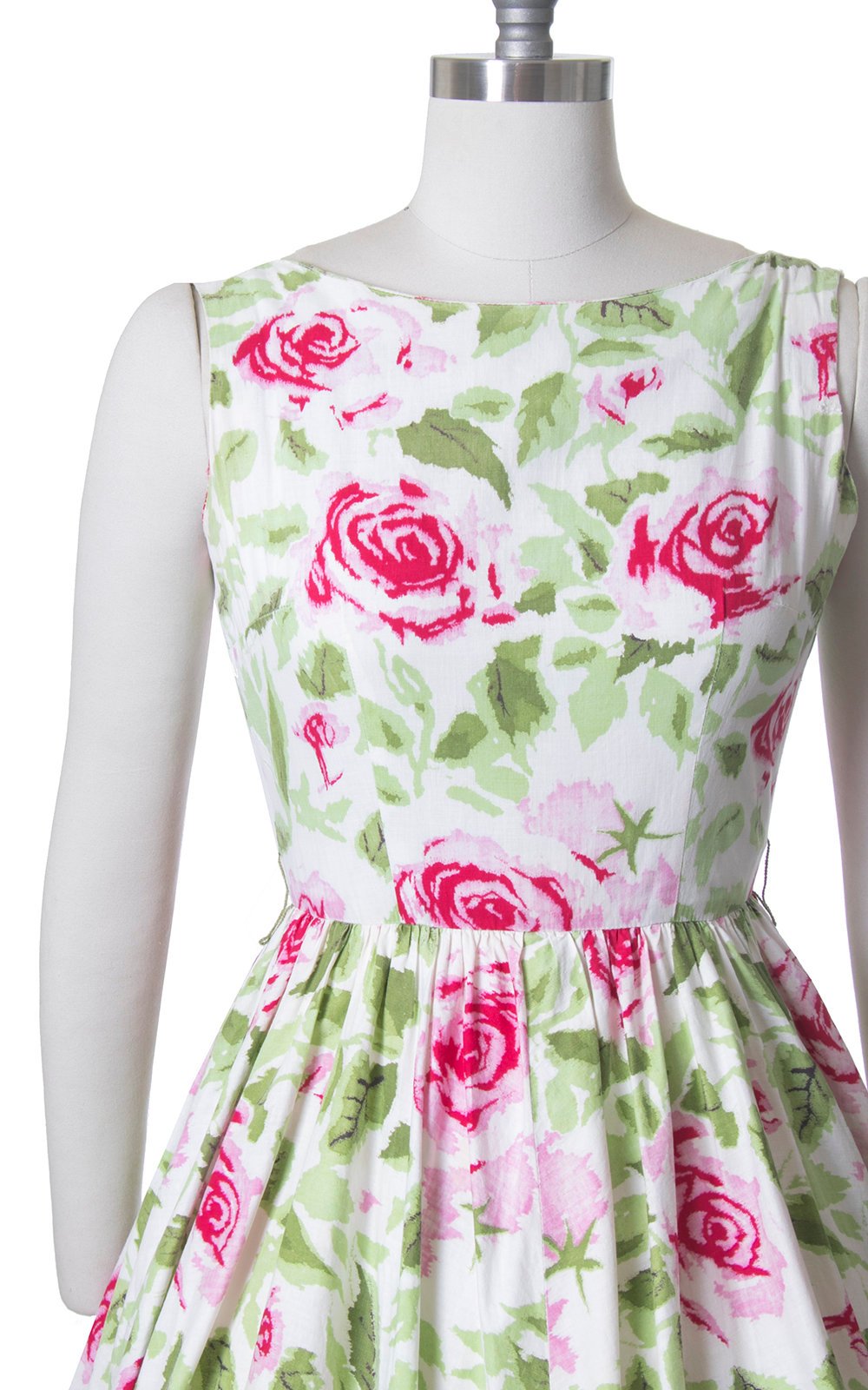 Vintage 1950s Dress | 50s JERRY GILDEN Rose Floral Print Cotton Sundress White Red Bubble Hem Day Dress (small)