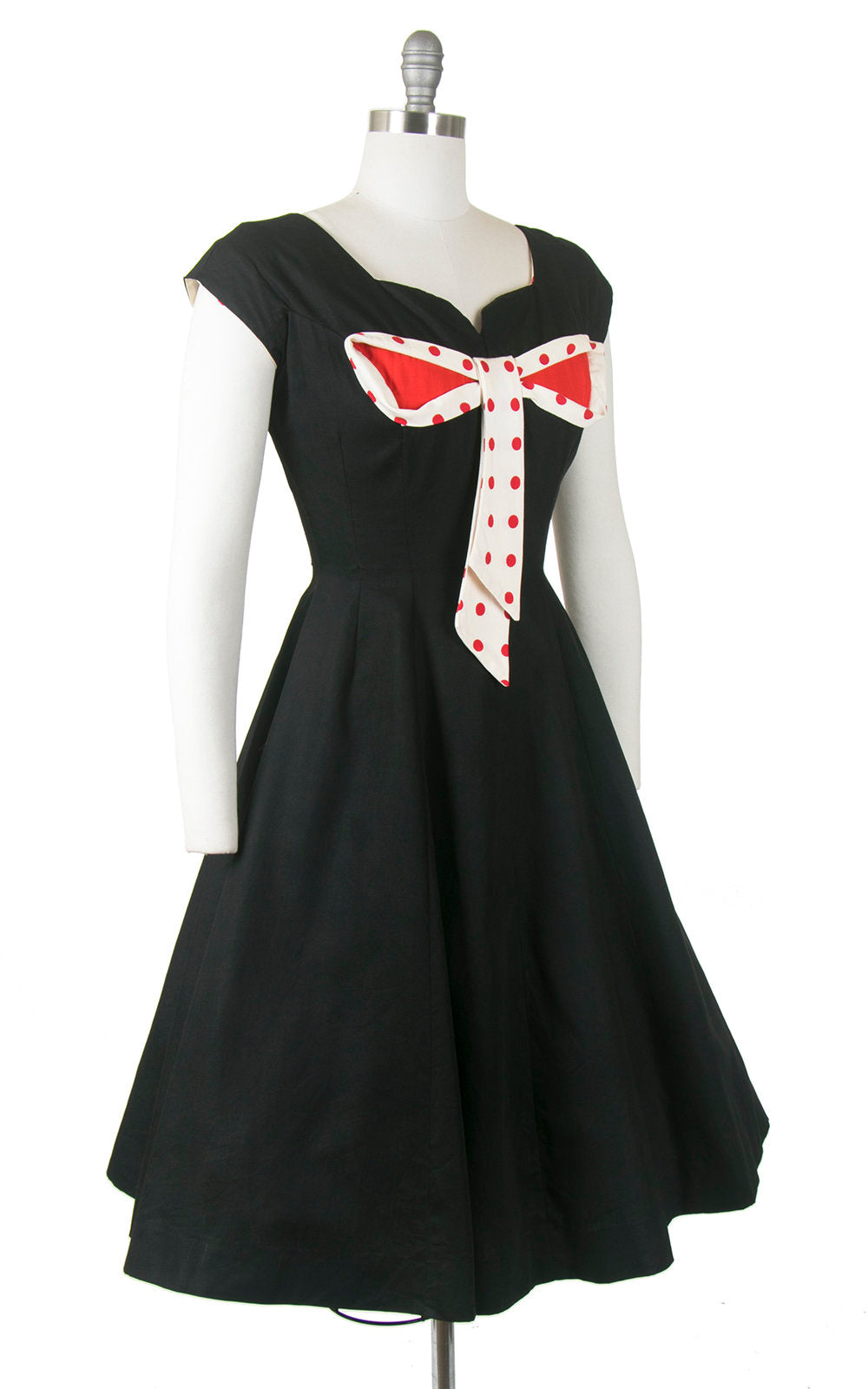 Vintage 1950s Dress | 50s MISS ELLIETTE Polka Dot Bow Cotton Black Red Full Skirt Holiday Party Day Dress (small)