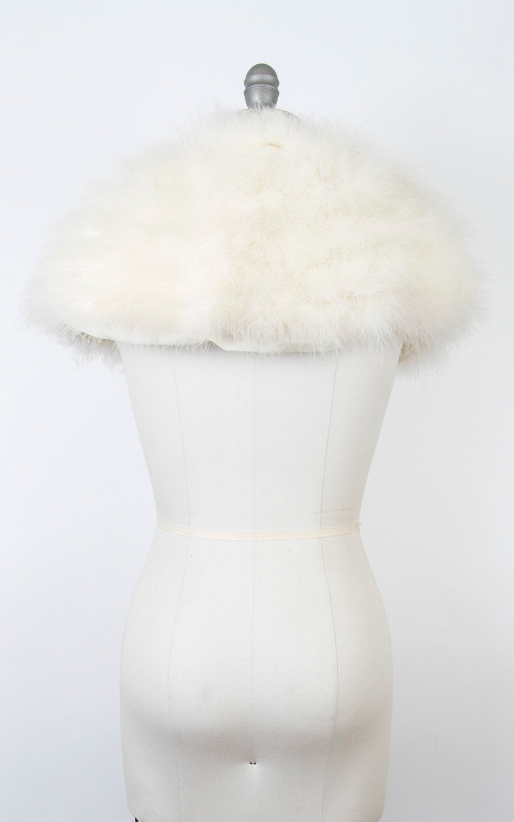 Vintage 1960s Hat + Wrap Set | 60s White Marabou Feather Pillbox Hat Bridal Wedding Party Stole