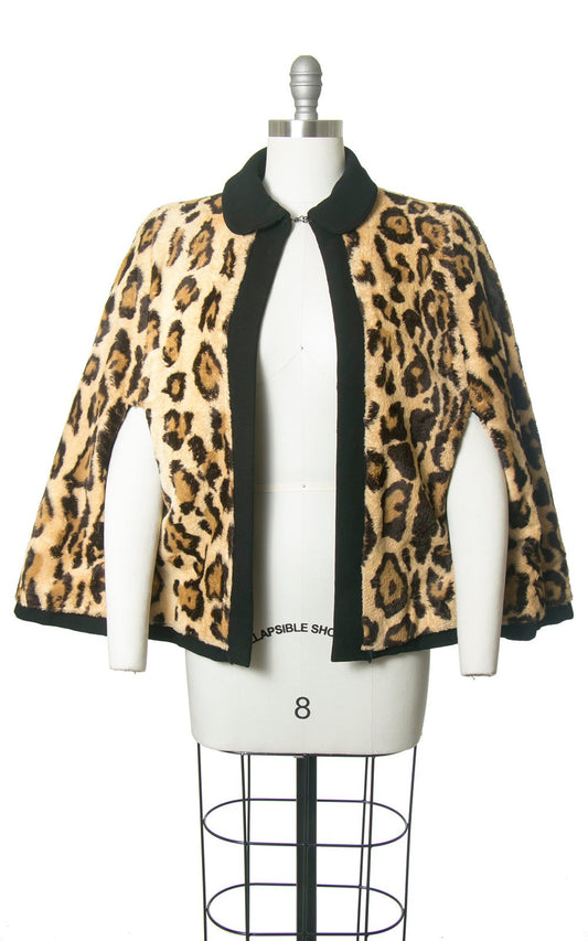Vintage 1950s 1960s Cape | 50s 60s REVERSIBLE Leopard Print Faux Fur and Black Wool Short Capelet (small/medium)