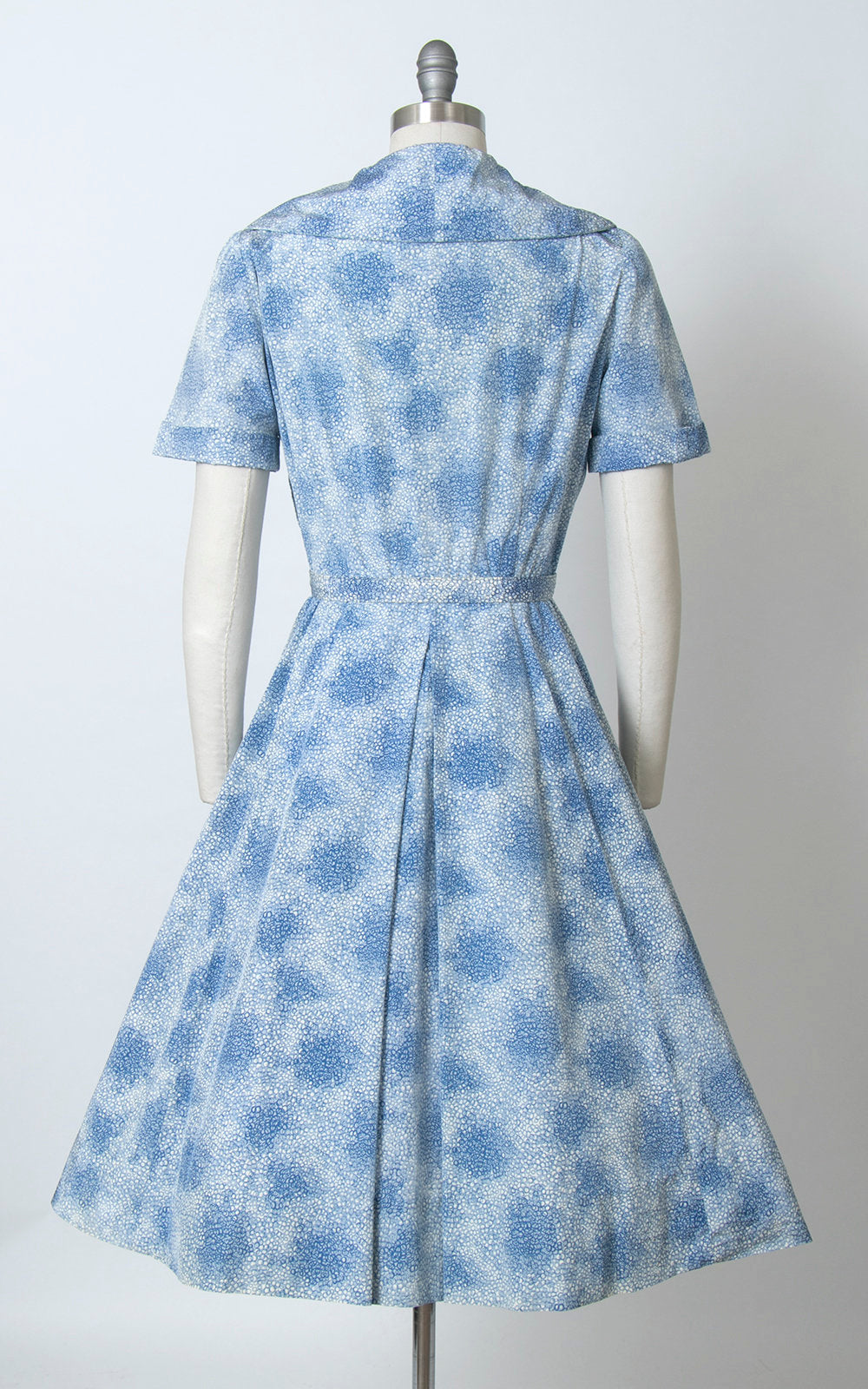 Vintage 1950s Dress | 50s Bubble Polka Dot Printed Rayon Blue Full Skirt Day Dress (small)