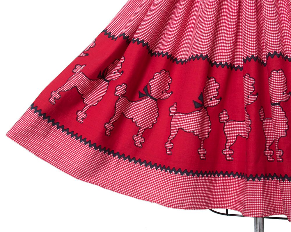 Vintage 1950s Skirt | 50s Poodle Novelty Border Print Cotton Red Gingham Full Swing Skirt (medium)