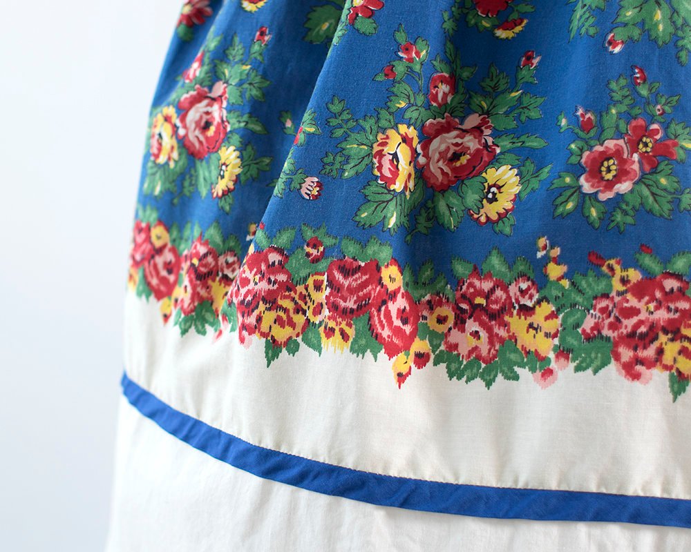 Vintage 1960s Skirt | 60s Rose Floral Border Print Cotton Cream Blue DEADSTOCK Full Swing Skirt (small)