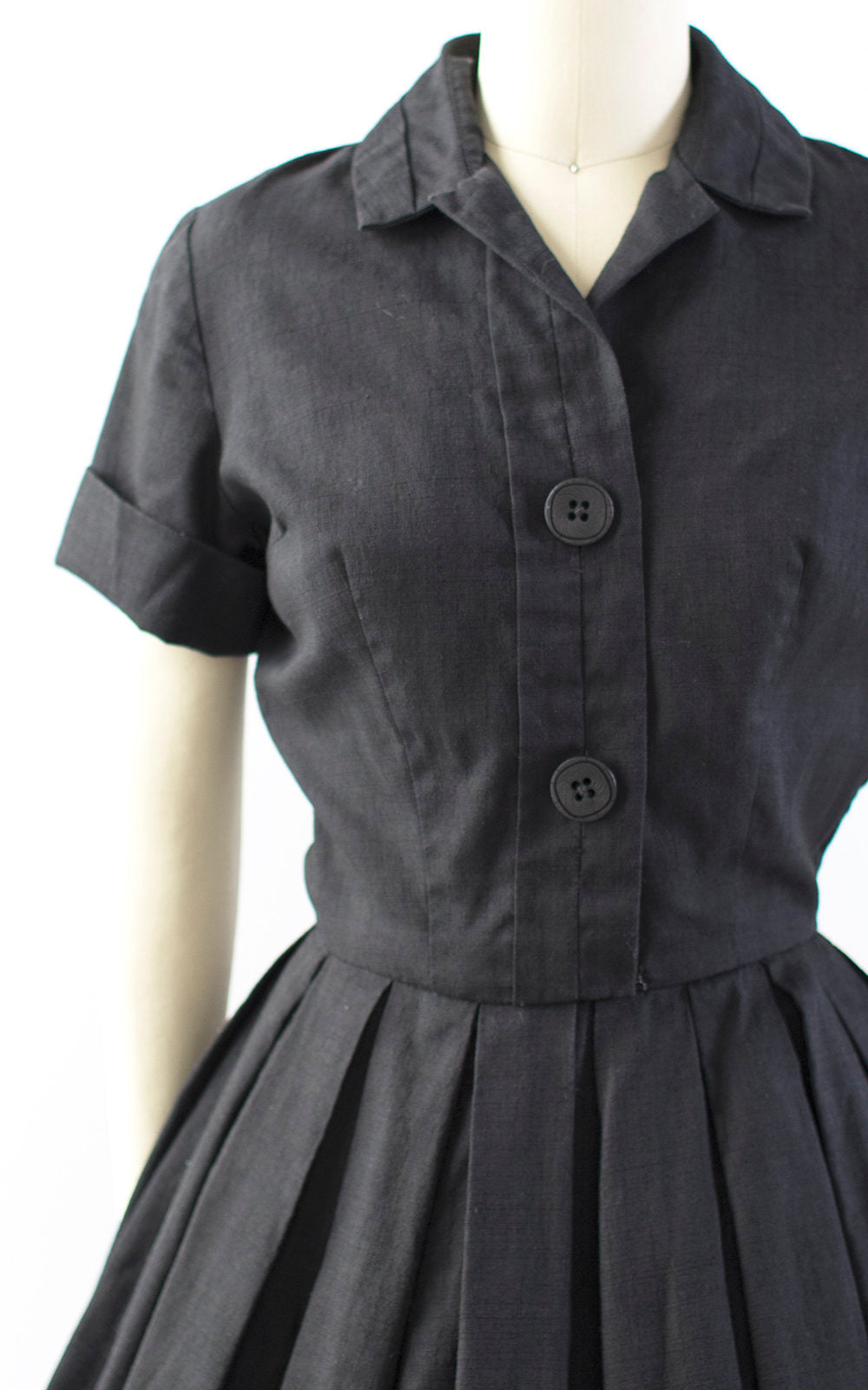 Vintage 1950s Dress | 50s HOLLY HOELSCHER Black Cotton Shirt Dress Circle Skirt Shirtwaist Day Dress with Pockets (x-small)