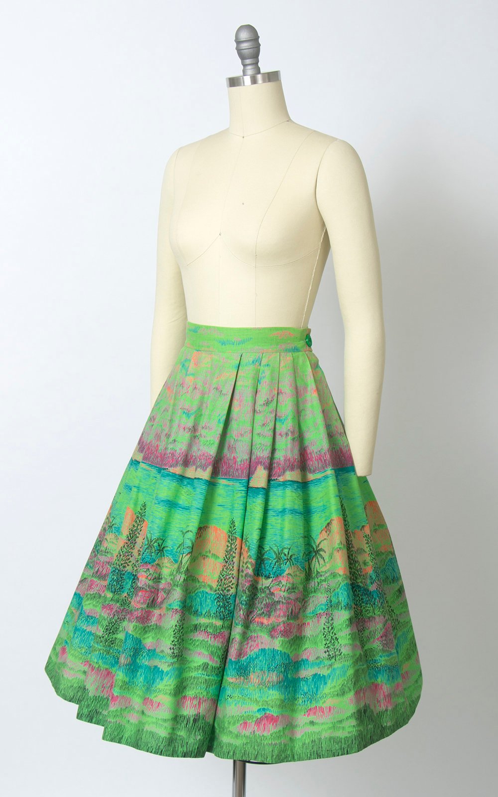 Vintage 1960s Skirt | 60s Novelty Print Cotton Tropical Hawaiian Lime Green Full Swing Skirt (small)