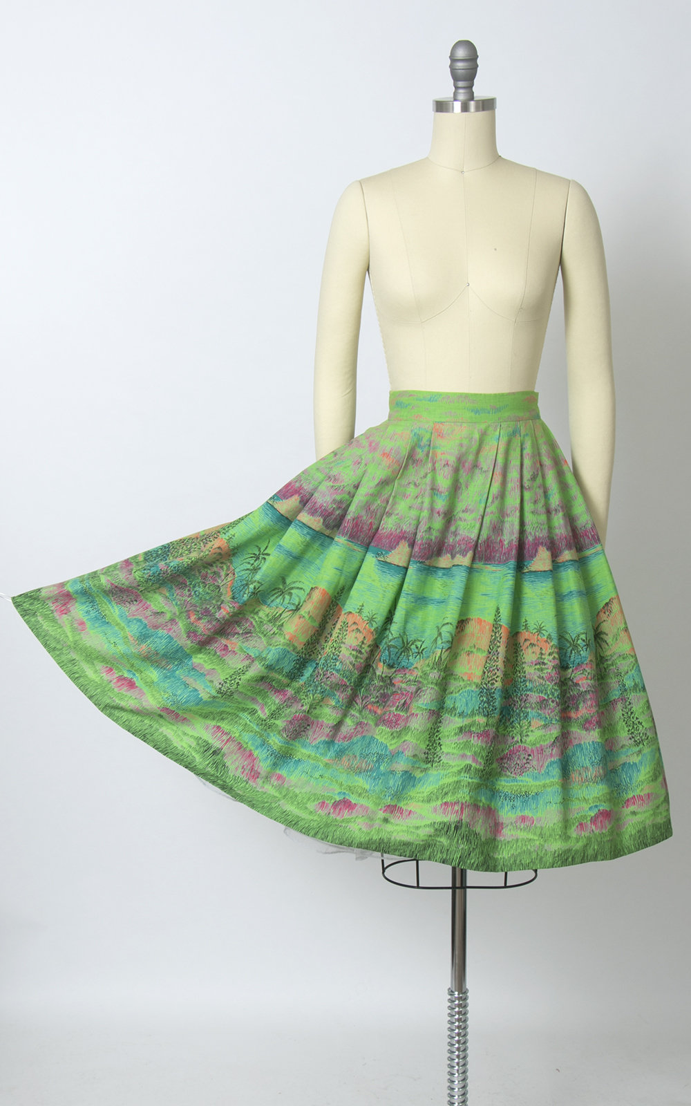 Vintage 1960s Skirt | 60s Novelty Print Cotton Tropical Hawaiian Lime Green Full Swing Skirt (small)