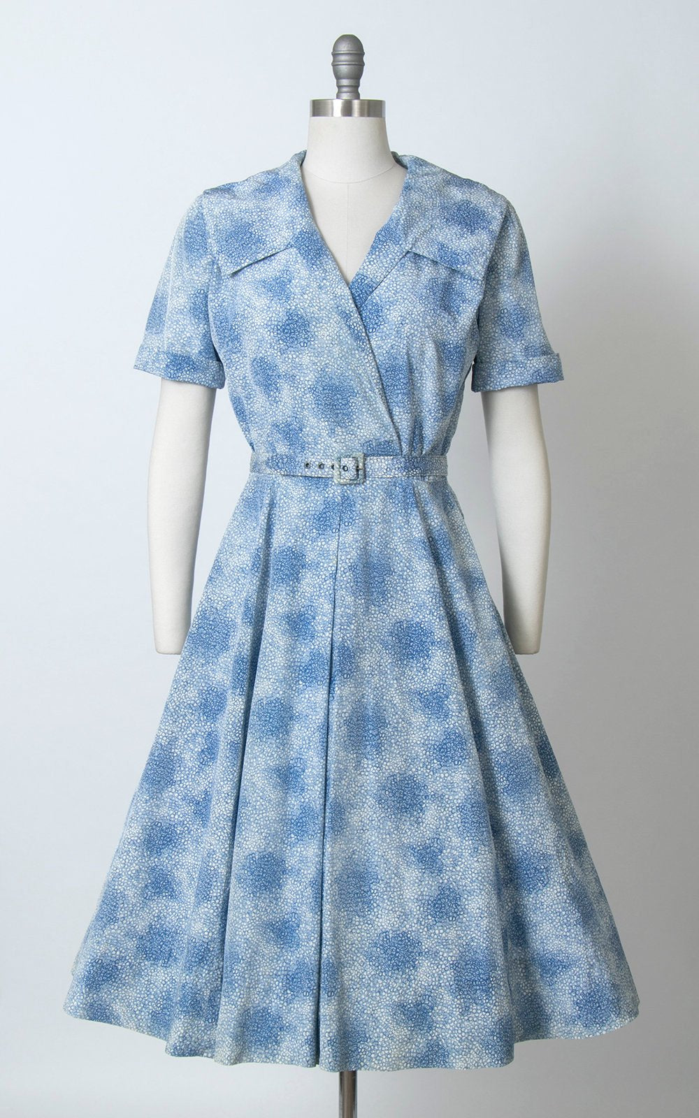 Vintage 1950s Dress | 50s Bubble Polka Dot Printed Rayon Blue Full Skirt Day Dress (small)