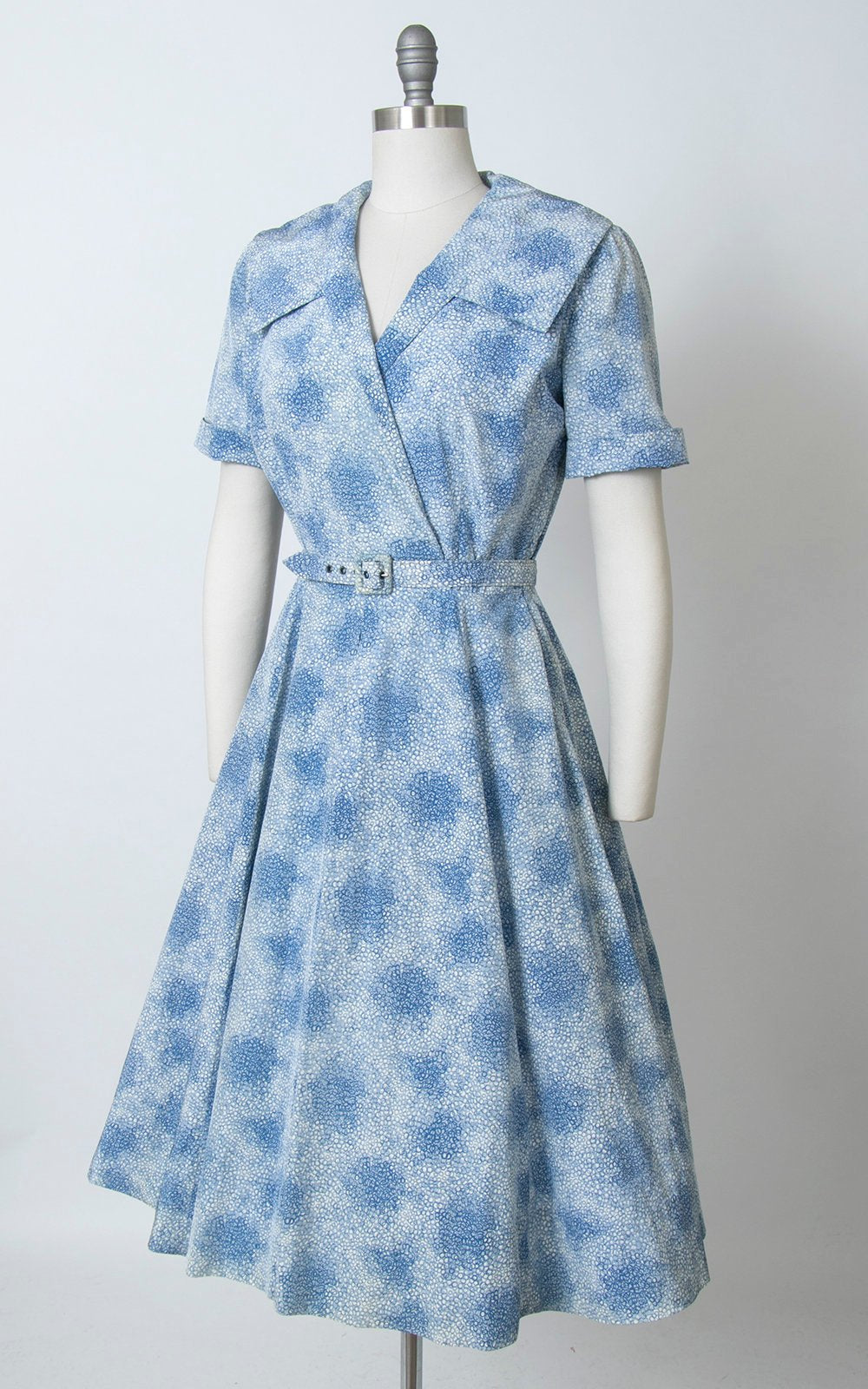 Vintage 1950s Dress | 50s Bubble Polka Dot Printed Rayon Blue Full Skirt Day Dress (small)