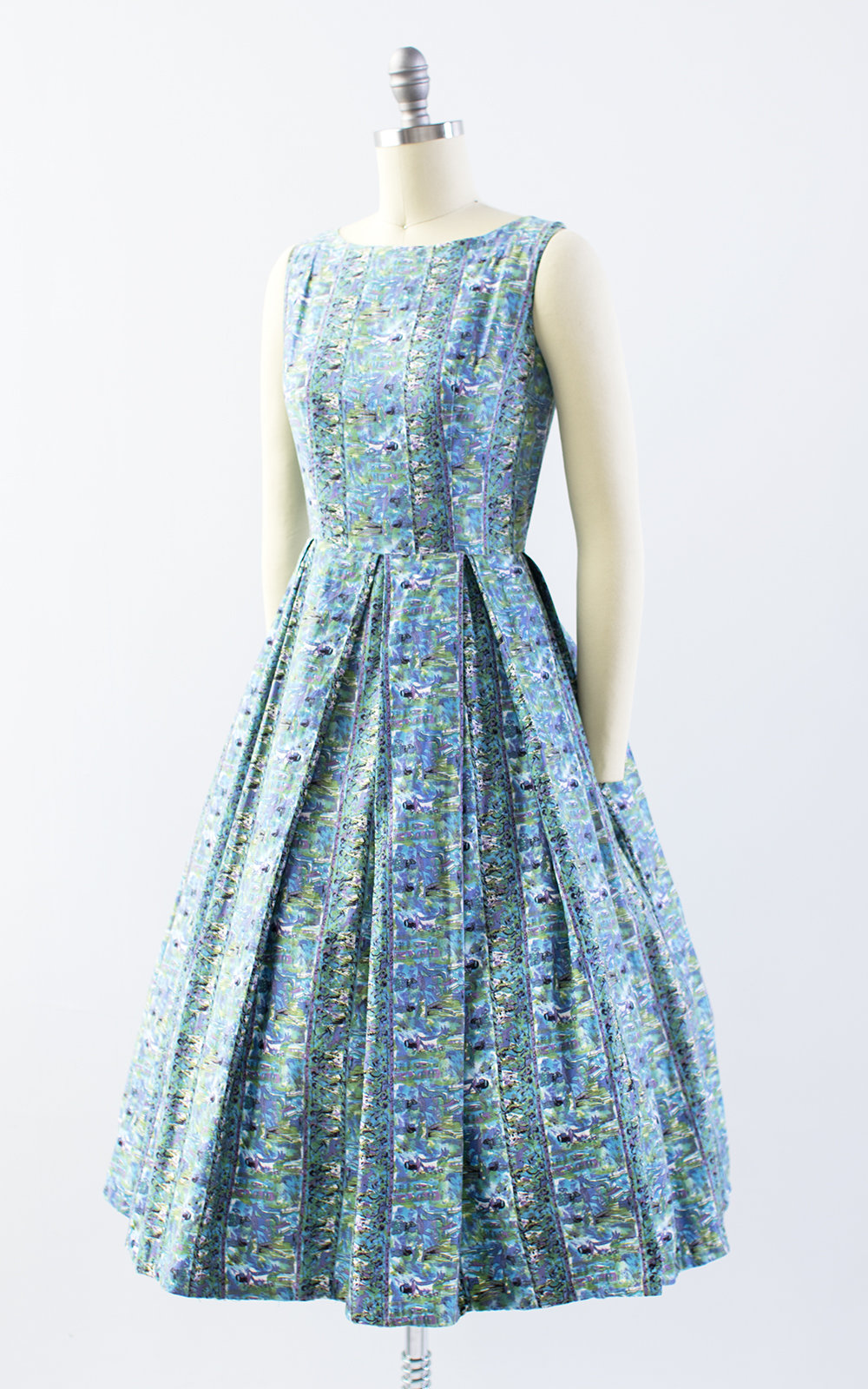 Vintage 1950s Dress | 50s Egyptian Novelty Print Cotton Sundress Blue Full Skirt Day Dress (x-small/small)