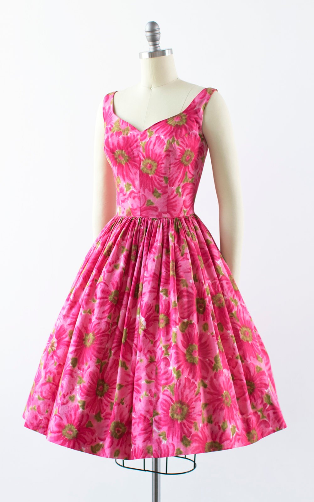 Hot pink 2024 50s dress