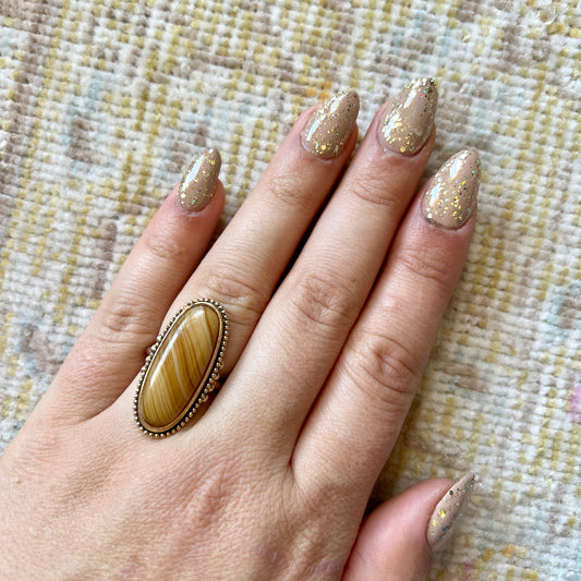 [AS-IS] 1970s AVON Cabochon Ring | size 5-6.25