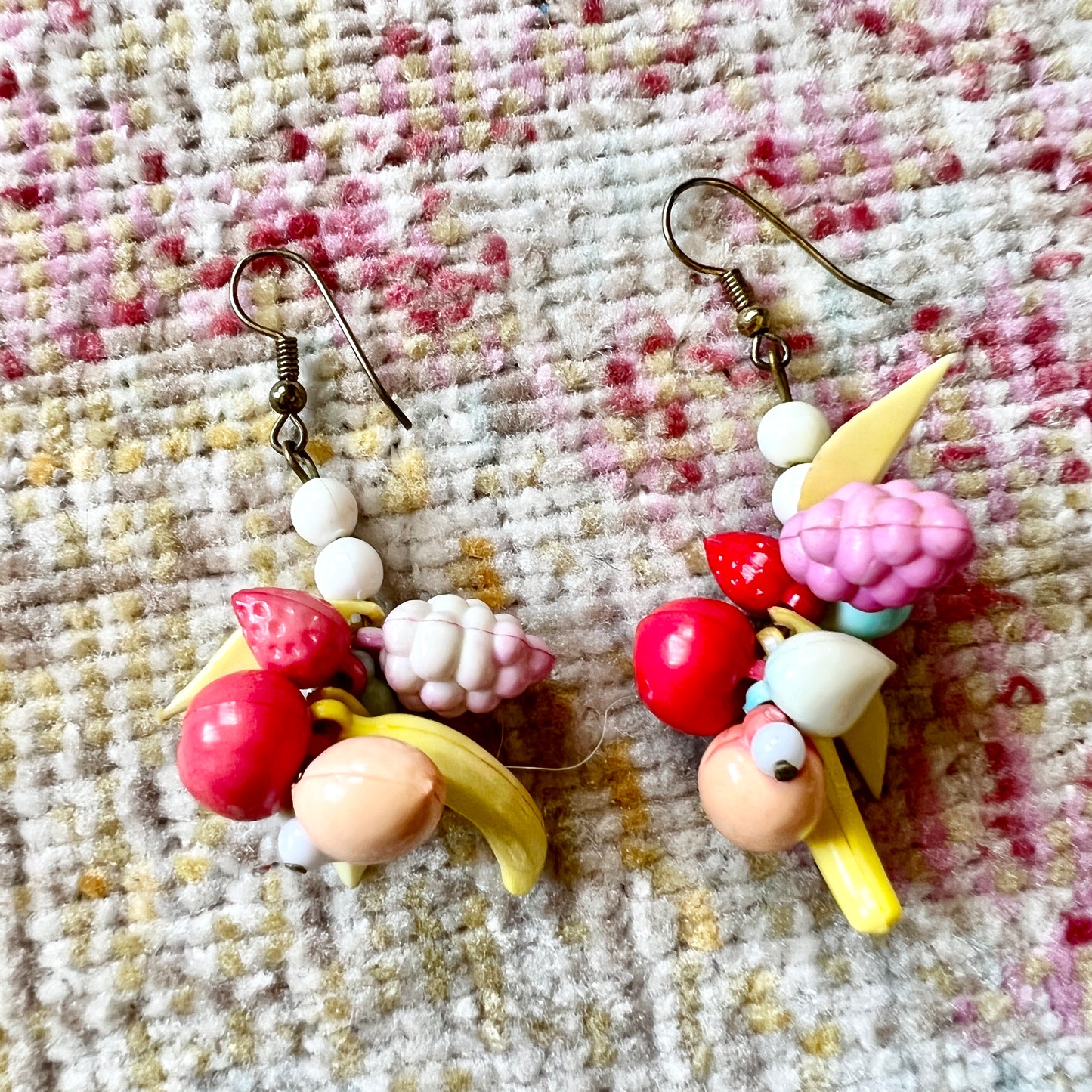 [AS-IS] 1980s Fruit Jewelry 3-Piece Set