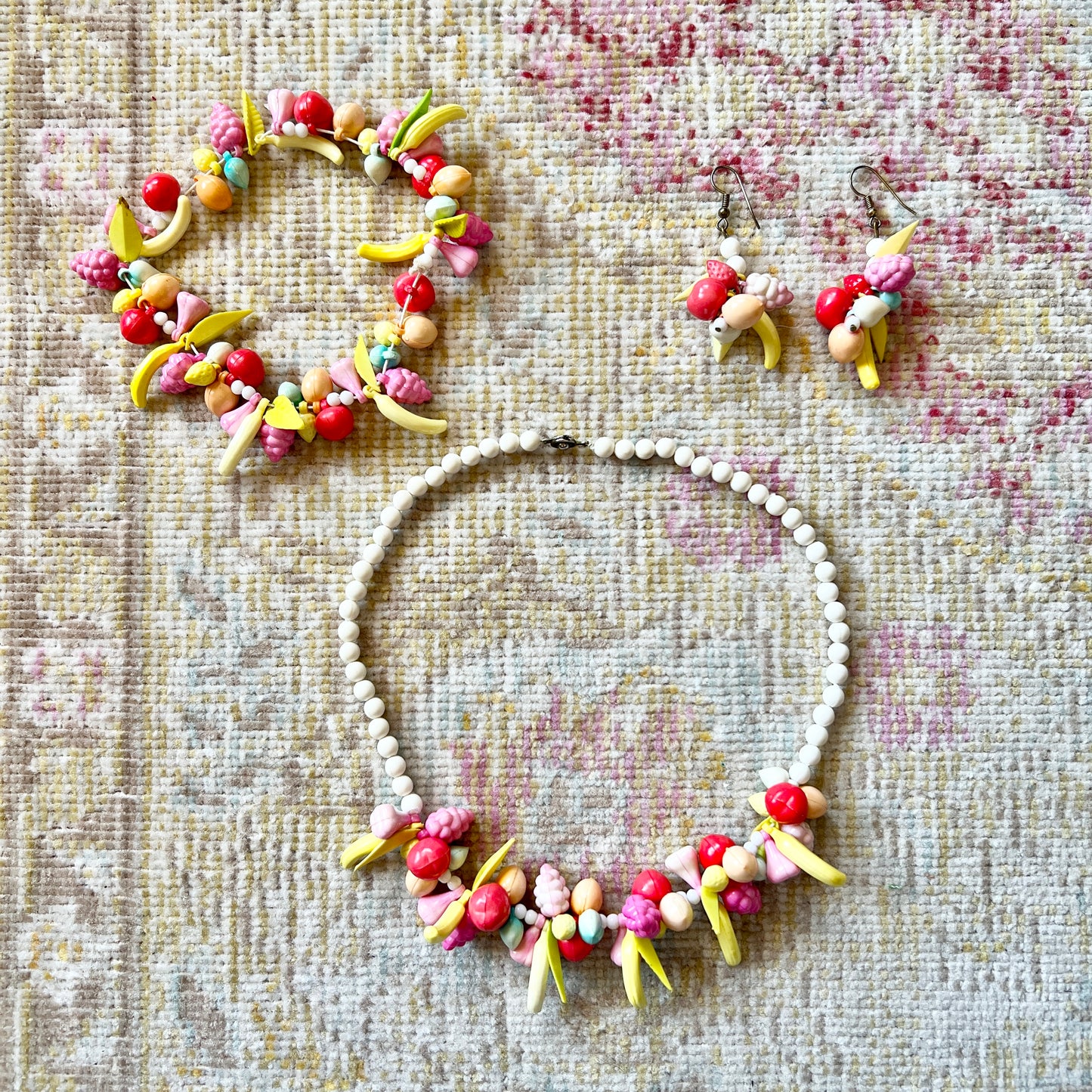 [AS-IS] 1980s Fruit Jewelry 3-Piece Set