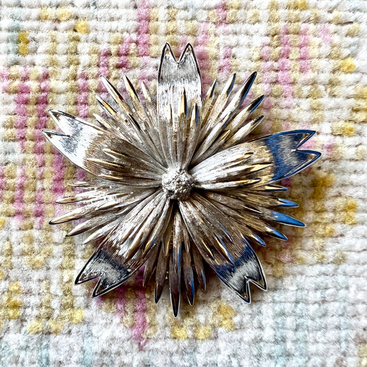 [AS-IS] 1960s MONET Flower Brooch